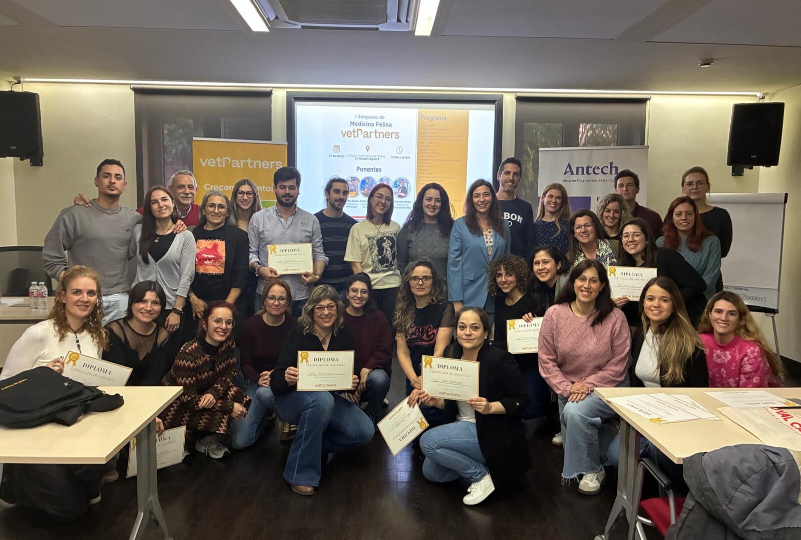 VetPartners celebra con éxito el I Simposio de Medicina Felina VetPartners